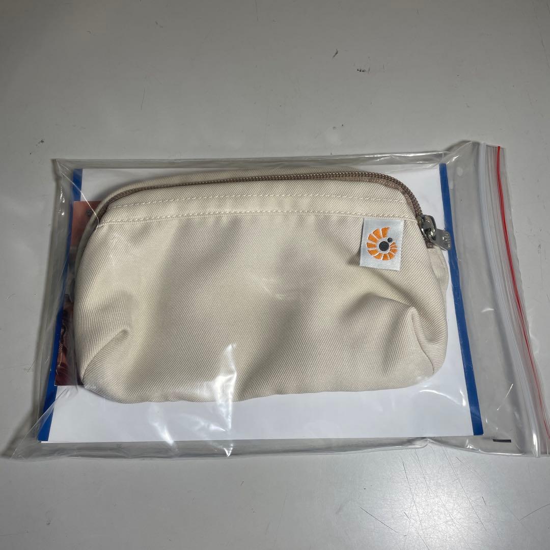 ErgobabyエルゴベビーEBC OMNI Breezeワイルドフラワーベージ