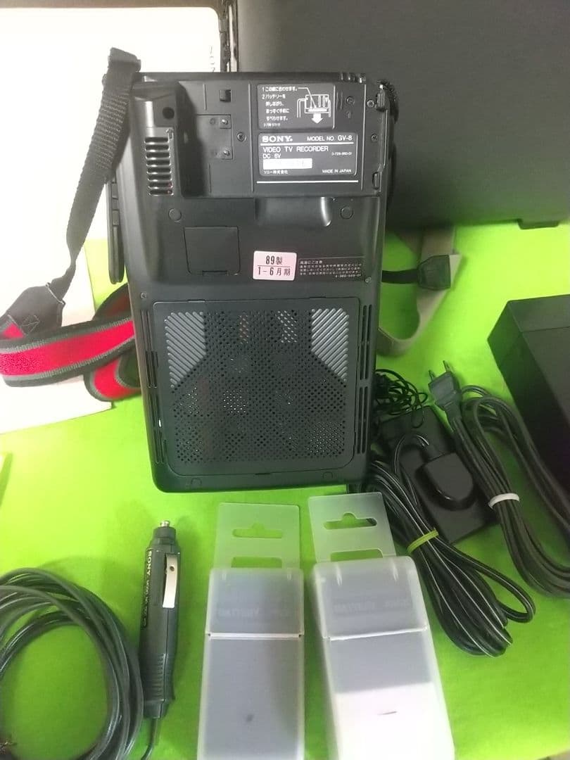 昭和家電 SONY VIDEO WALKMAN GV-8 通電OK 専用ケース付