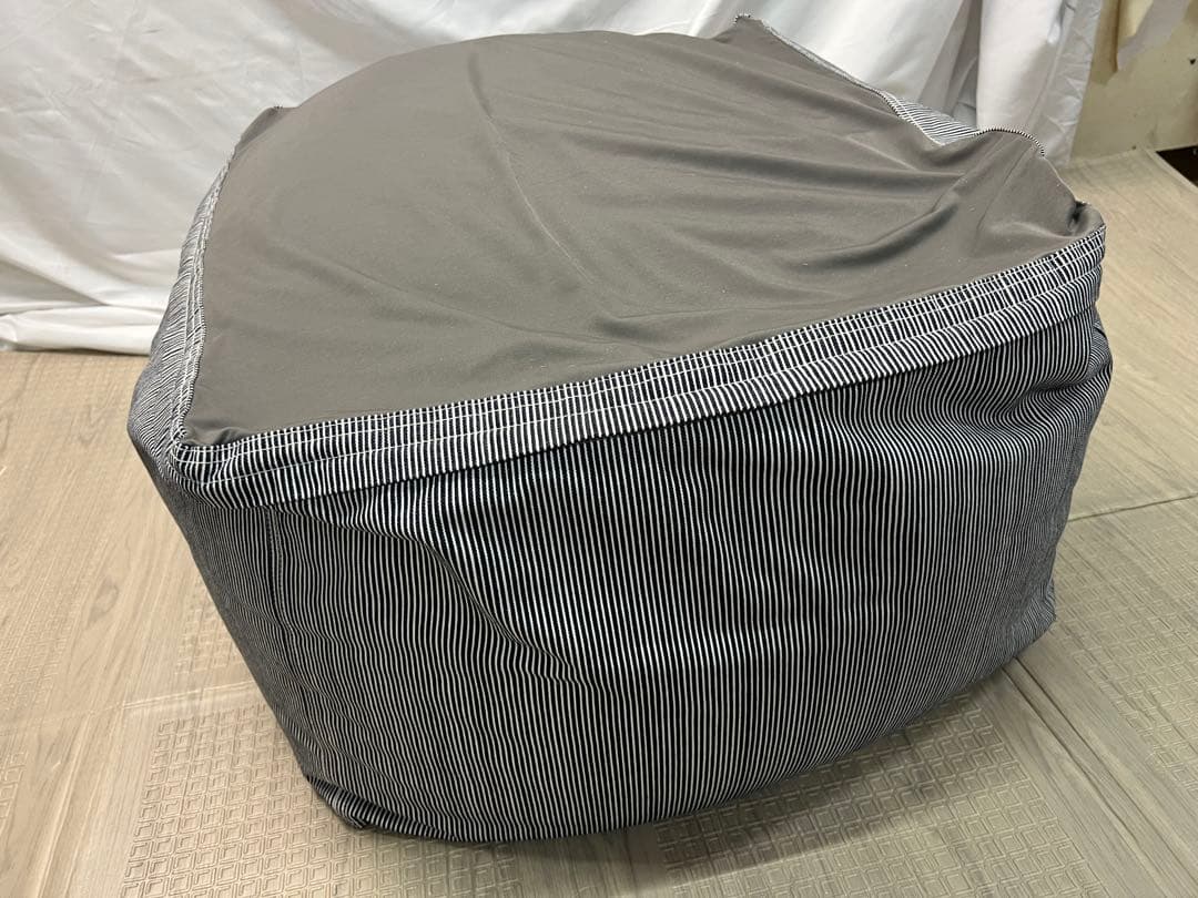 無印良品　ビーズクッション　ストライプ柄