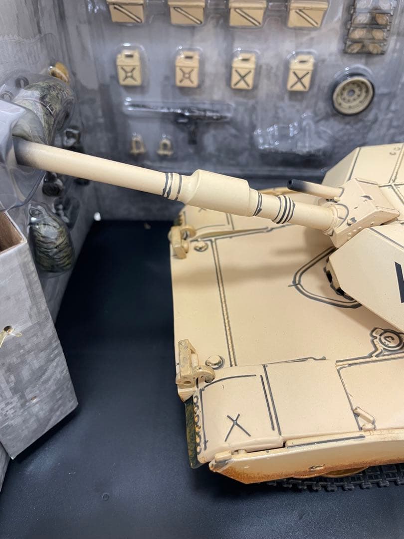 M1A1 forces of valor 戦車 1/32