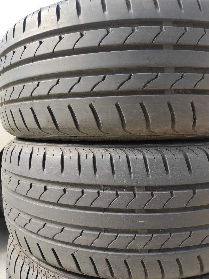 ① MAXTREK マックストレック MAXIMUS M1 185/55R15