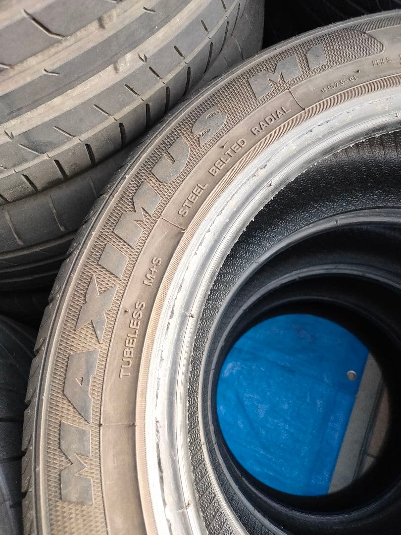 ① MAXTREK マックストレック MAXIMUS M1 185/55R15