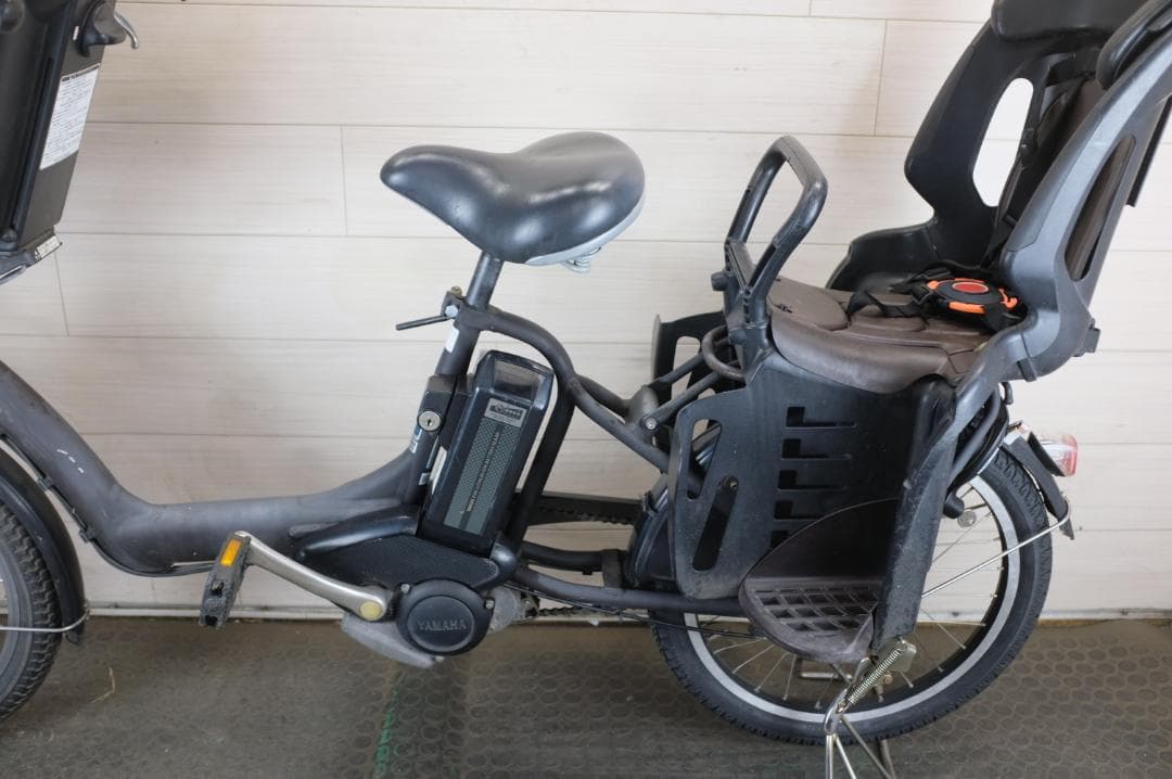 a*k様 BS アンジェリーノ　20インチ　3段　8.7Ah(4点灯）充電器あり