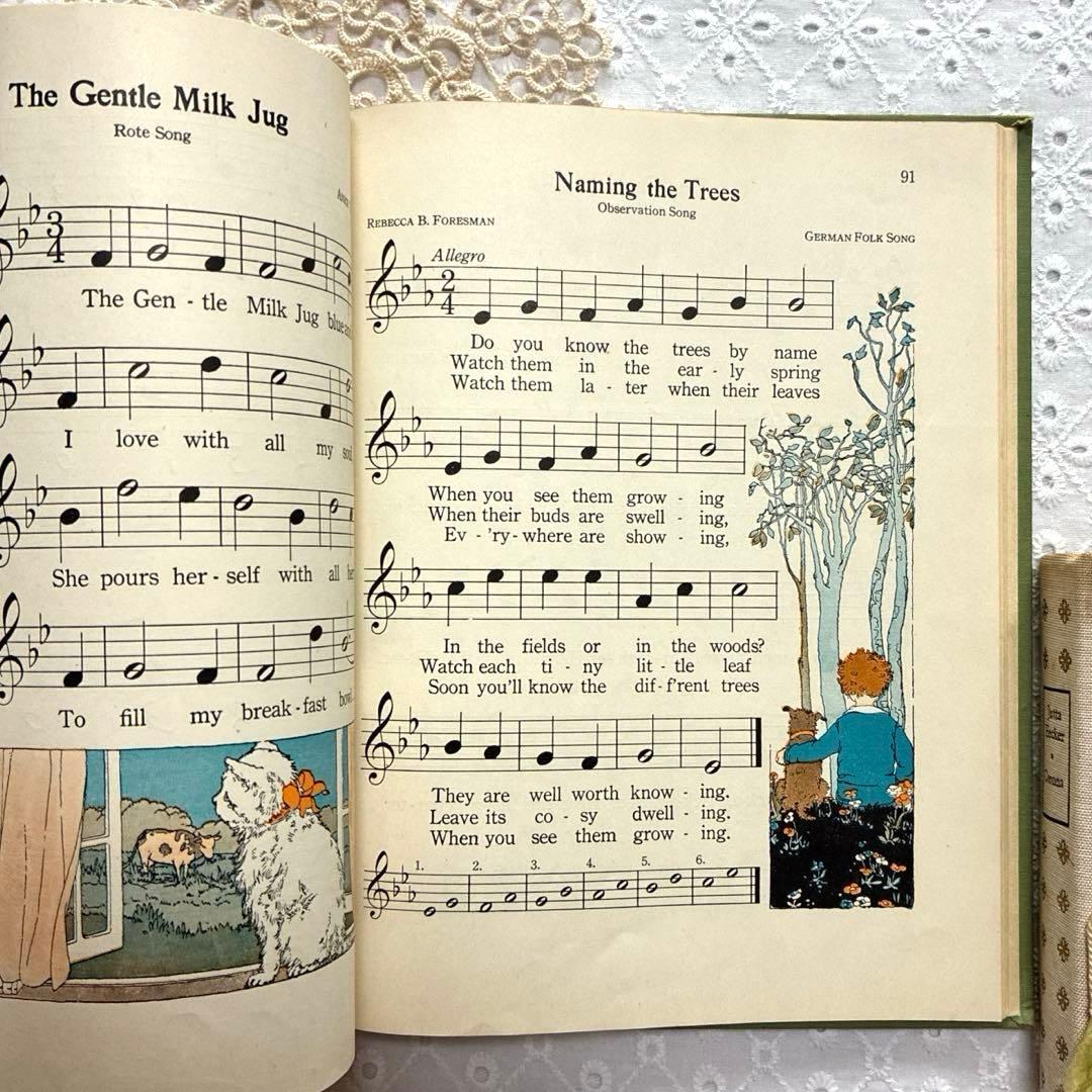 RV75 洋書古書 ヴィンテージ音楽教本 楽譜絵本
