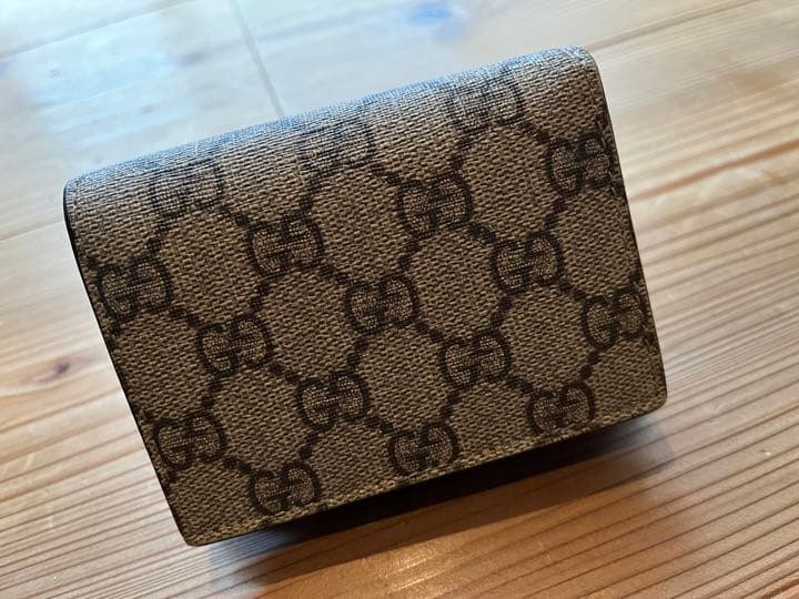 GUCCI折りたたみ式財布