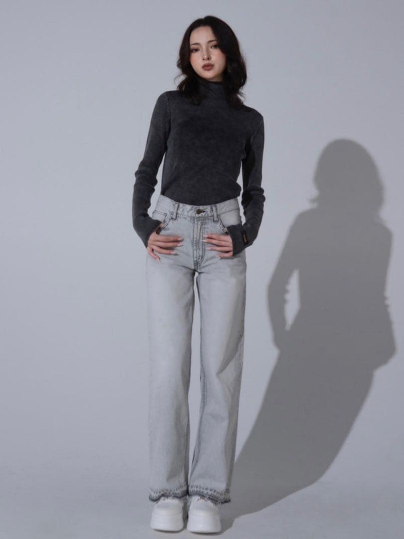 パンツ RIVET DESIGN LOOSE DENIM