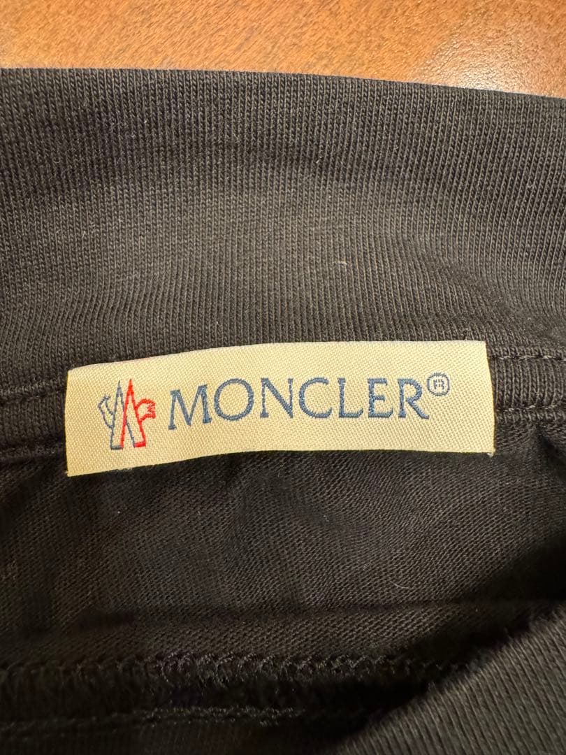 MONCLER モンクレール　ロゴTシャツ 半袖　black