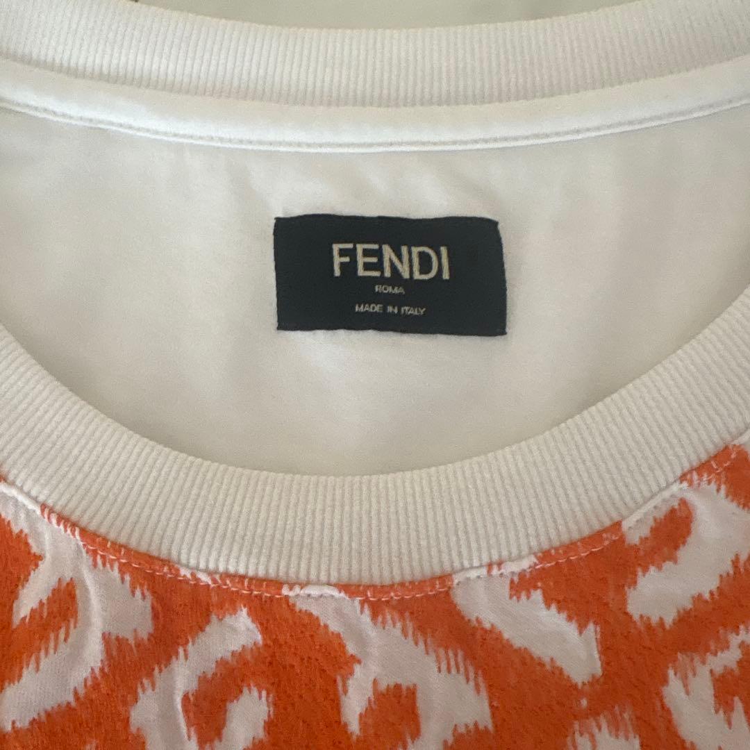 FENDI ホワイトオレンジ Tシャツ XXL