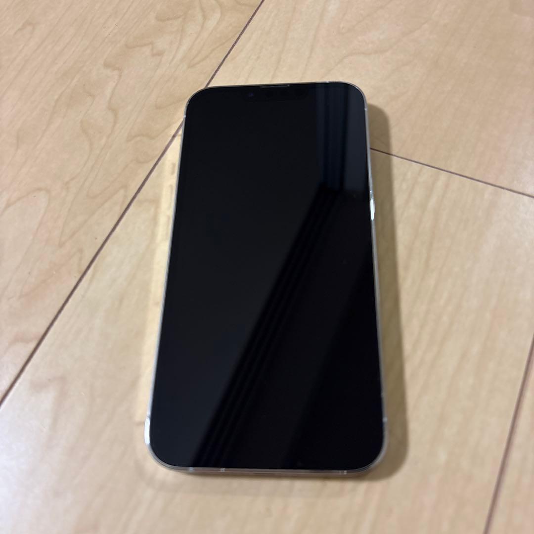 【美品】Apple iPhone 13 Pro ホワイト 本体