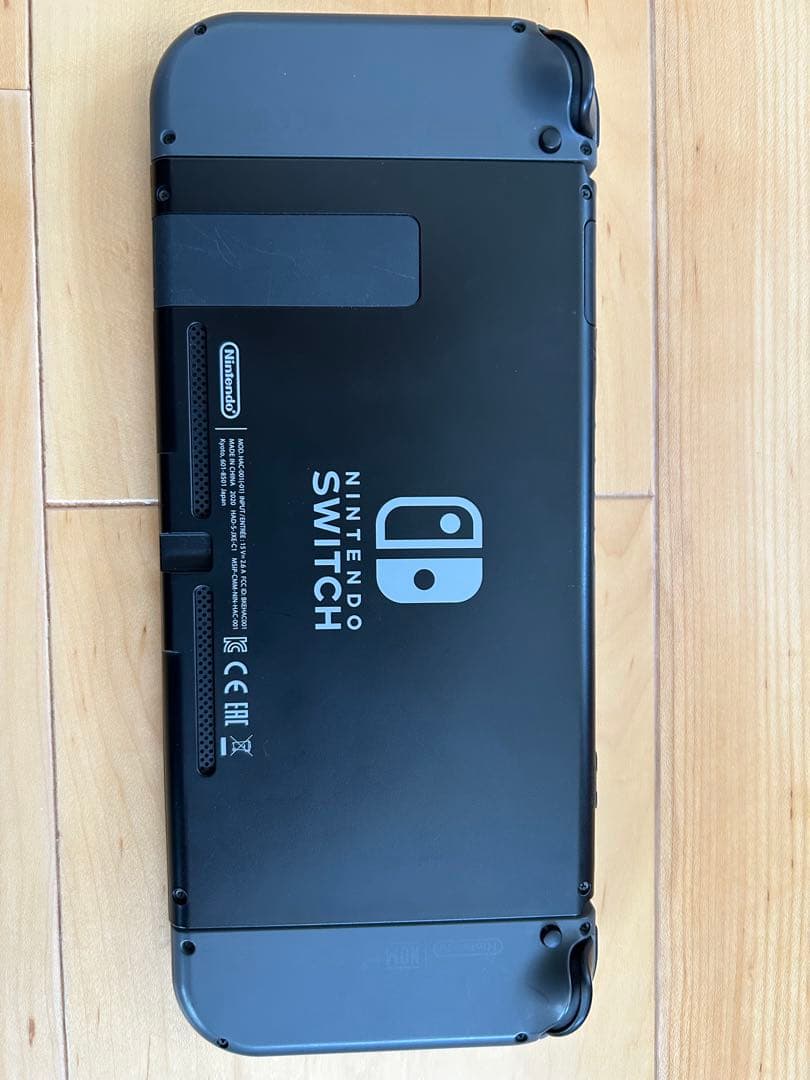 【完品】Nintendo Switch バッテリー強化版（外箱に傷みあり）
