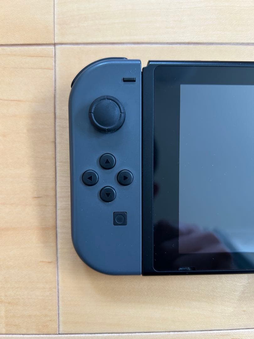 【完品】Nintendo Switch バッテリー強化版（外箱に傷みあり）