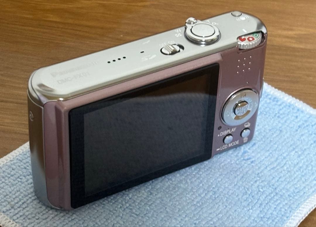 パナソニック LUMIX DMC-FX01 オールドコンデジ