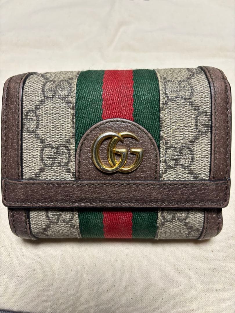 GUCCI コンパクトウォレット オフィディア GGシェリー 三つ折り財布