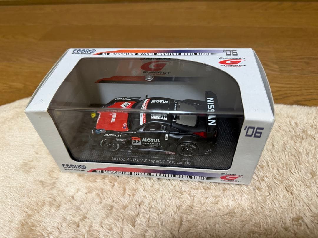 ミニカー EBBRO Nissan Motul Autech Z TESTCAR 1/43