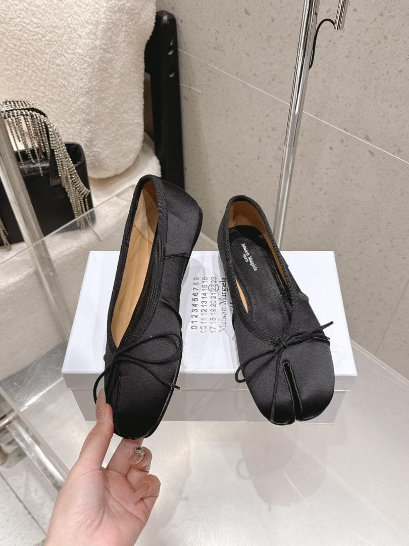 Maison Margiela バレエシューズ サテン ブラック 36
