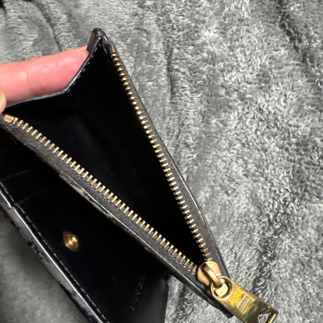 ボッテガヴェネタ 二つ折り財布 カセット レザー 黒