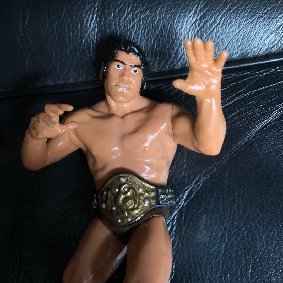 プロレスフィギュア　アントニオ猪木3体セット　チャンピオンベルト付き　キャラプロ