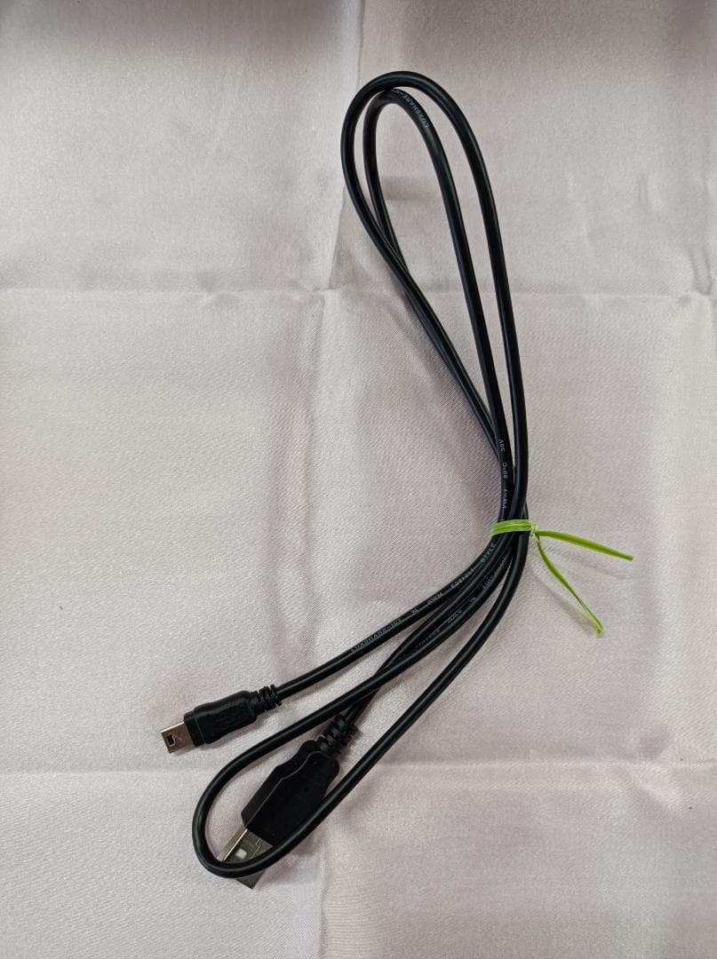 都《JVTCF》USB 接続チューナー　XIT-BRK100W テレビチューナー