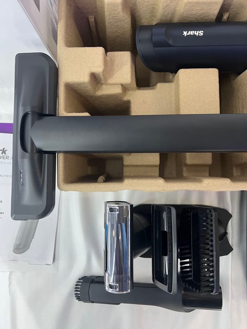 【美品】シャークハンディクリーナー EVOPOWER DX WV516JBK