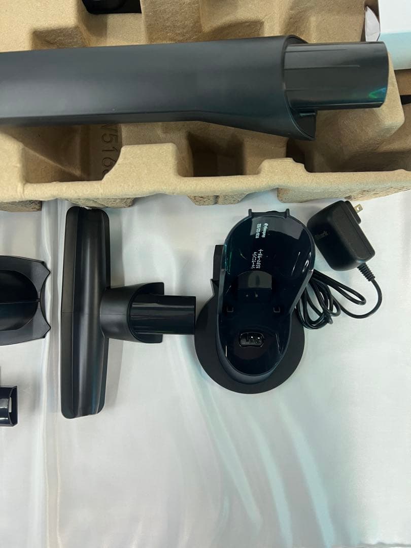 【美品】シャークハンディクリーナー EVOPOWER DX WV516JBK