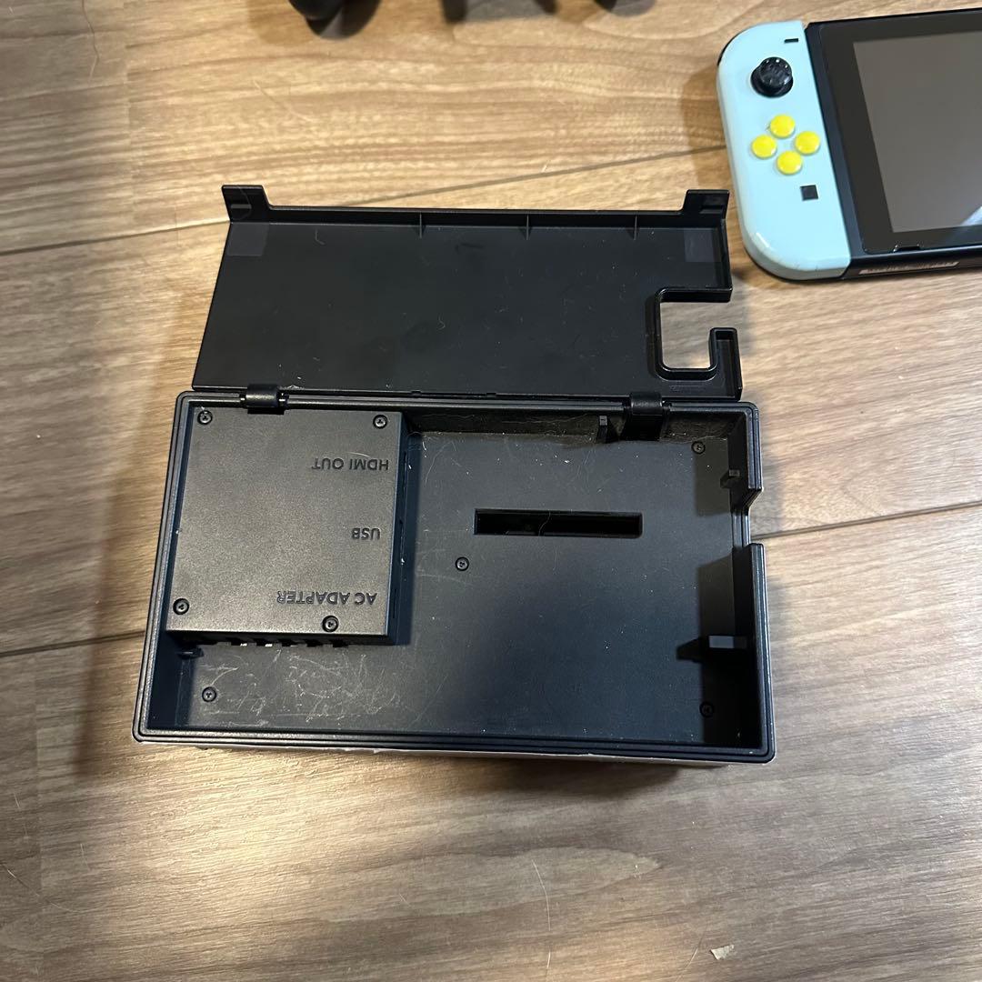 Nintendo Switch 本体 （粉×水色のグラデーションスキンシール貼付