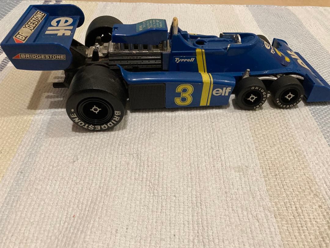 ミニカー ALPS SMOKING F-1 RACING CAR TYRRELL P34