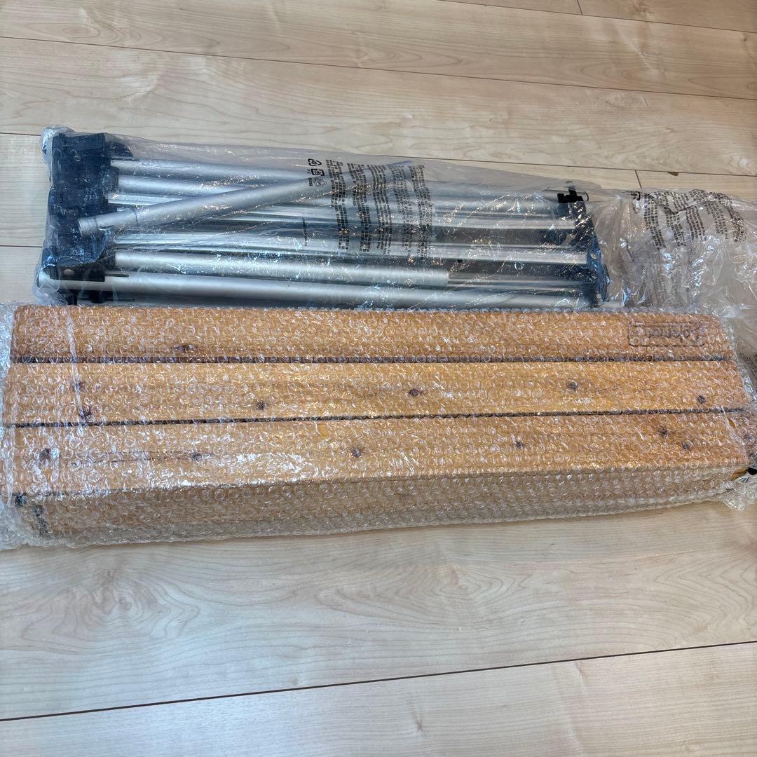 テーブル・チェア・ハンモック Coleman Natural Wood Roll Table 120