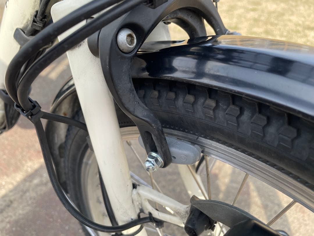電動アシスト自転車 チャイルドシート付き ホワイト　ギュットMINI DX