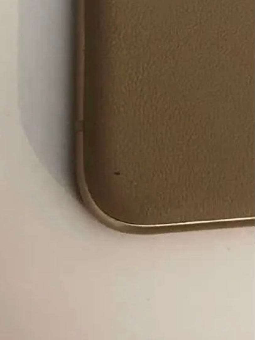 1週間使用　motorola razr 50 SIMフリー