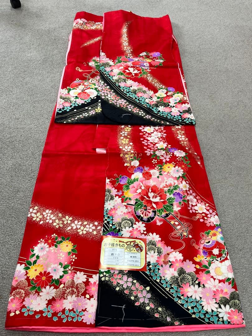 新品★ 七五三　女の子　着物と長襦袢　四つ身　C02