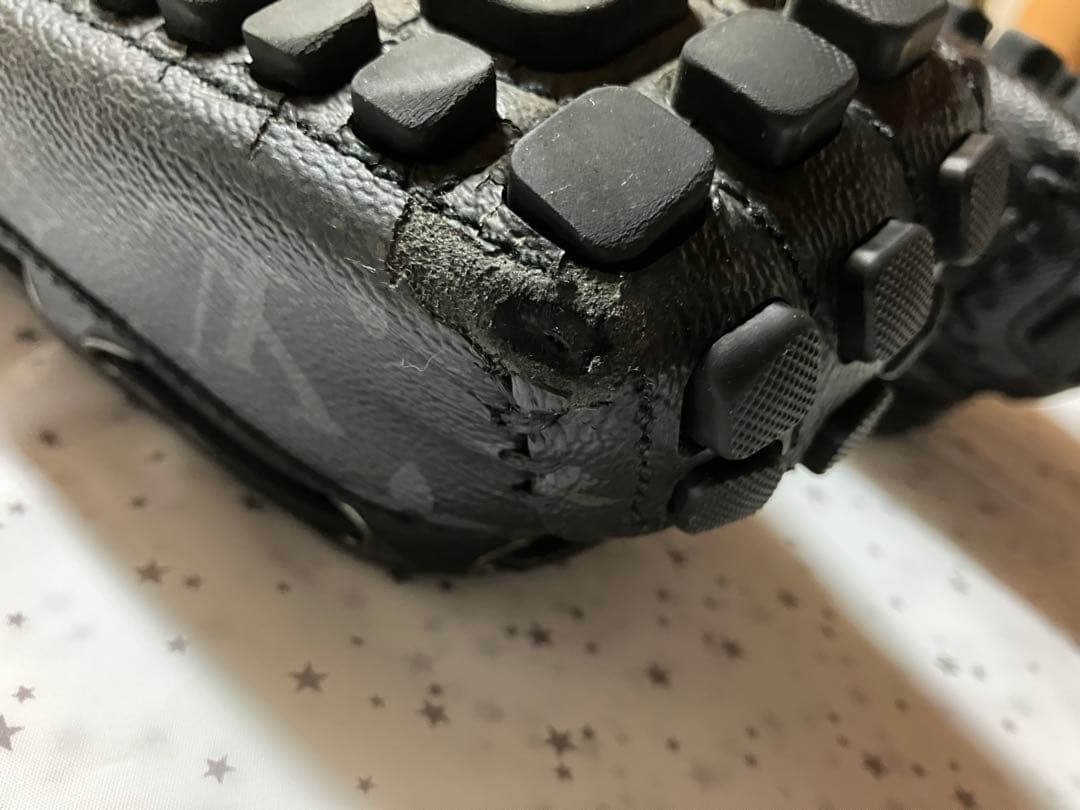 Louis Vuitton モノグラムエクリプス　サイズ9.5