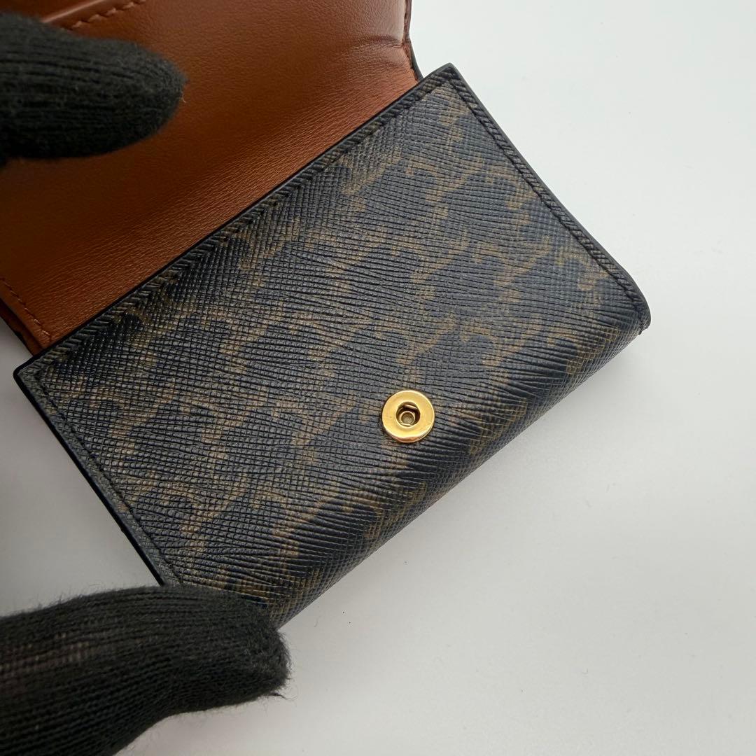 極美品　セリーヌ　スモール トリフォールド ウォレット　トリオンフ　レザー
