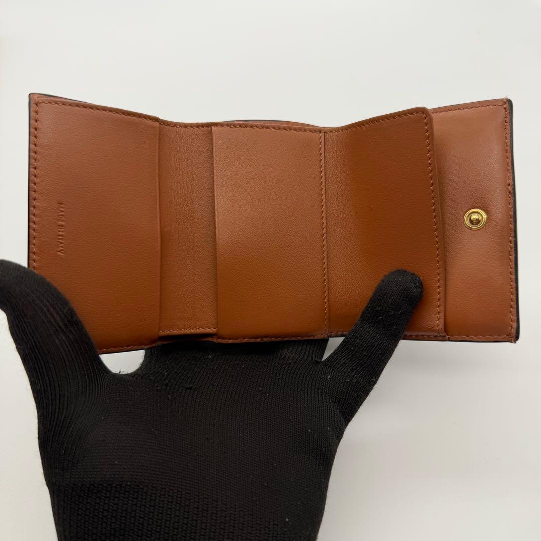 極美品　セリーヌ　スモール トリフォールド ウォレット　トリオンフ　レザー