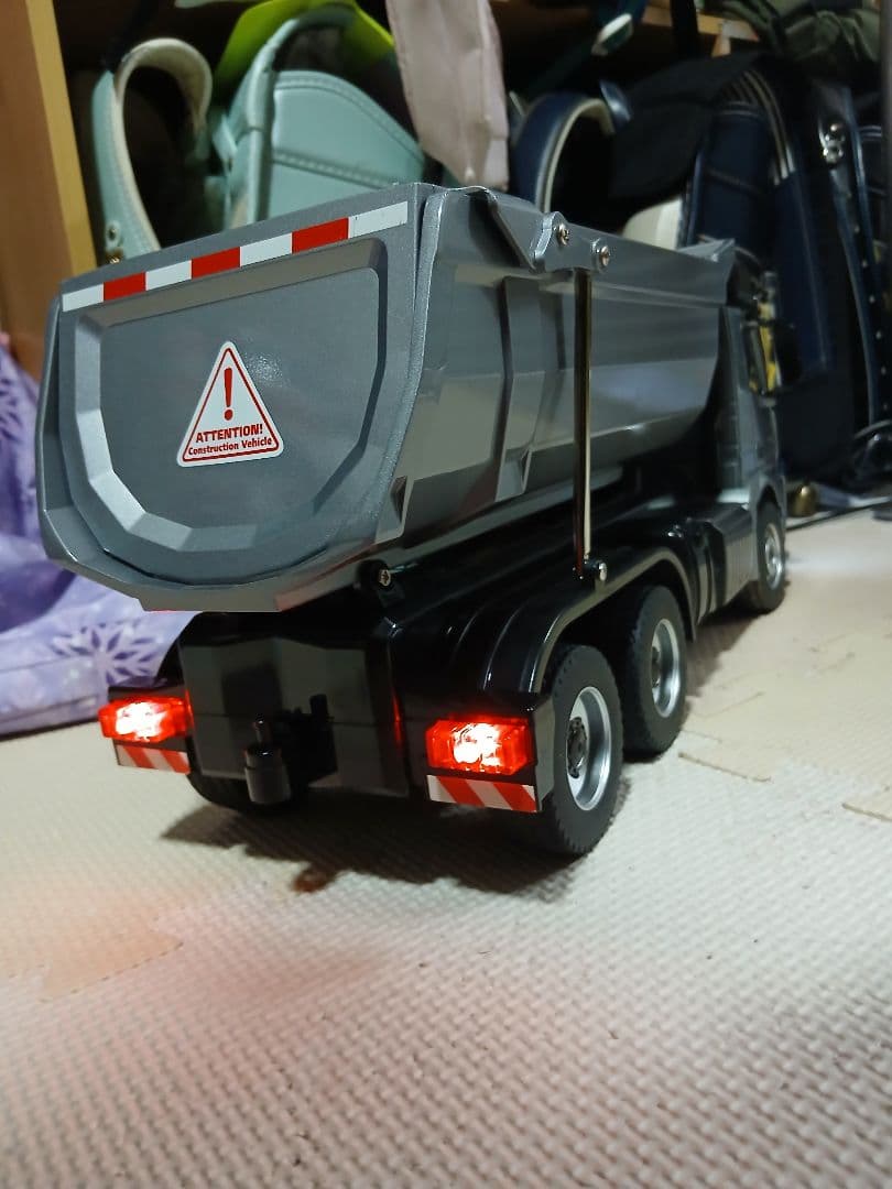 ダンプ ラジコン アクロス