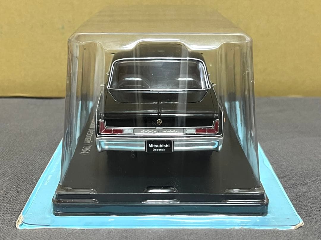 アシェット 国産名車 1/24 三菱 デボネア 1964 ミニカー 旧車