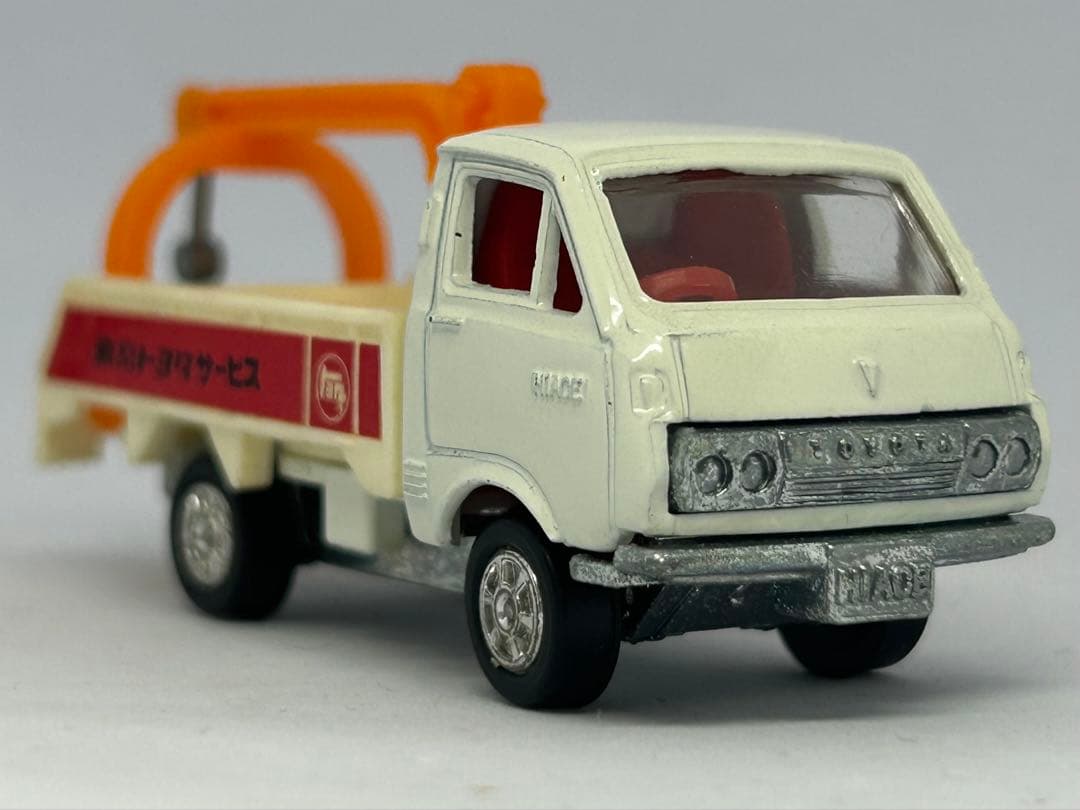 トミカ No.39 トヨタ ハイエース レッカー 日本製 黒箱 艶箱 当時物
