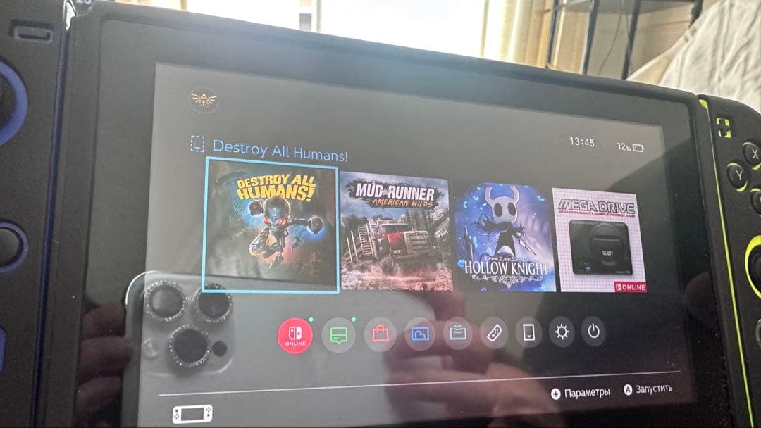 Nintendo Switch 本体 黒/青/緑 ジョイコン付き