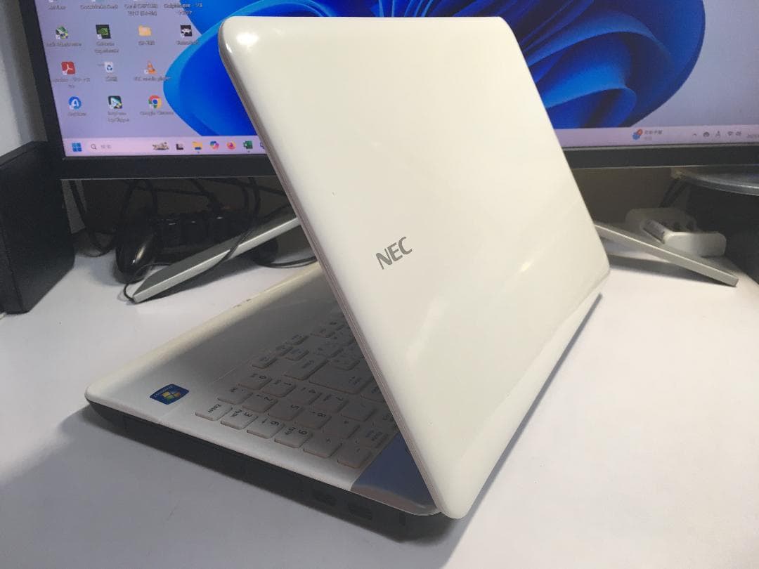 その他ノートPC本体 NEC LaVie S LS150/F26W Core i5 WindowsXP
