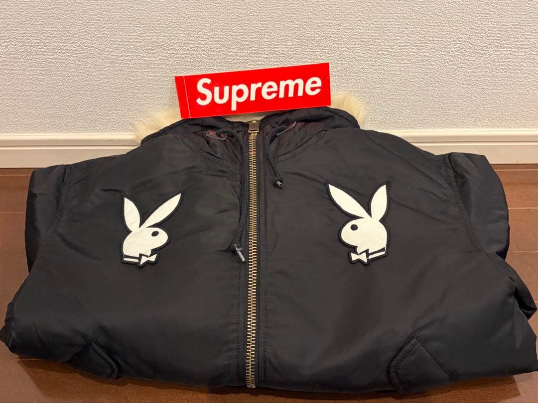 新品未使用定価以下 Supreme Playboy Hooded MA-1
