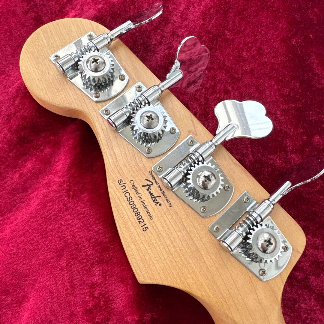 美品 メンテ済 Squier Standard Series JAZZ BASS