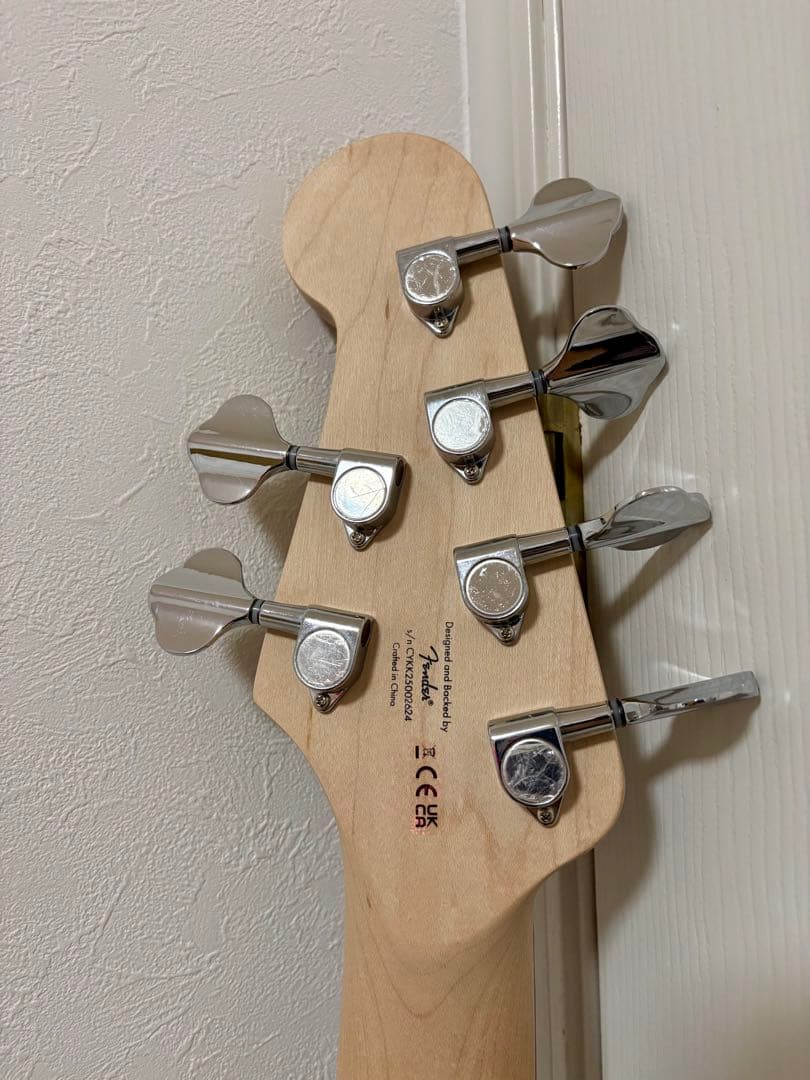 新品 Squier Jazz Bass Ⅵ 6弦ベース fender 保証付き