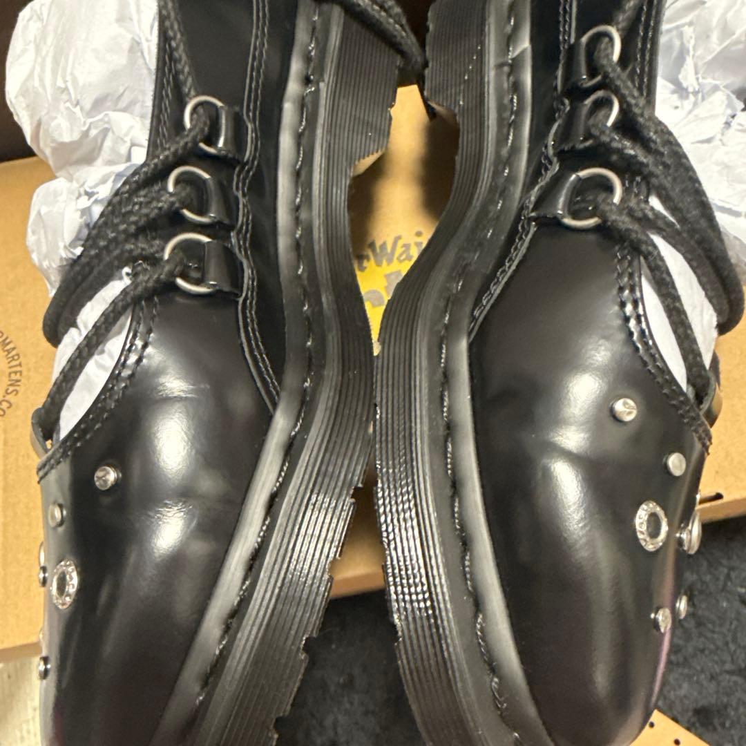 D r.Martens ELPHIE II ハードウェア レースアップ シューズ