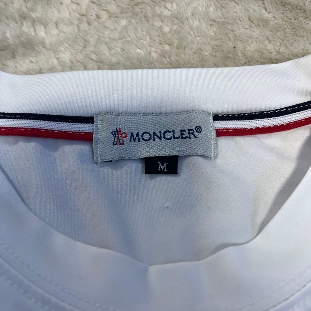 MONCLER白Tシャツ