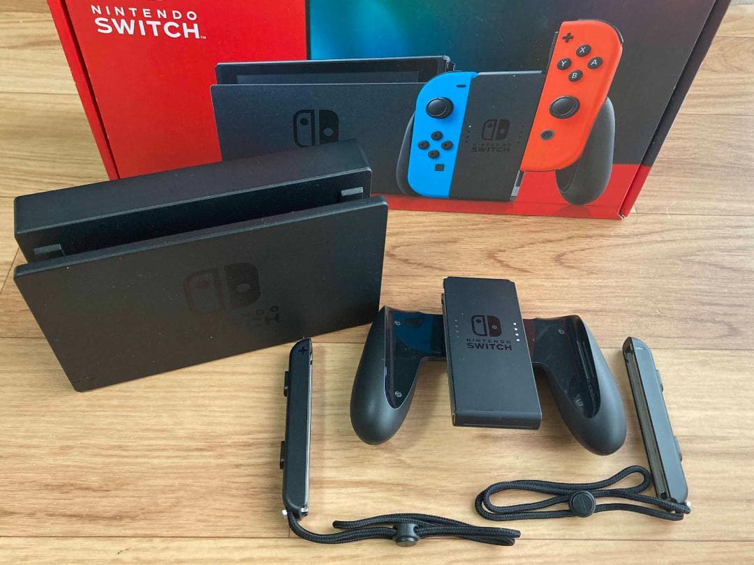 Nintendo Switch 本体 + 全ての付属品