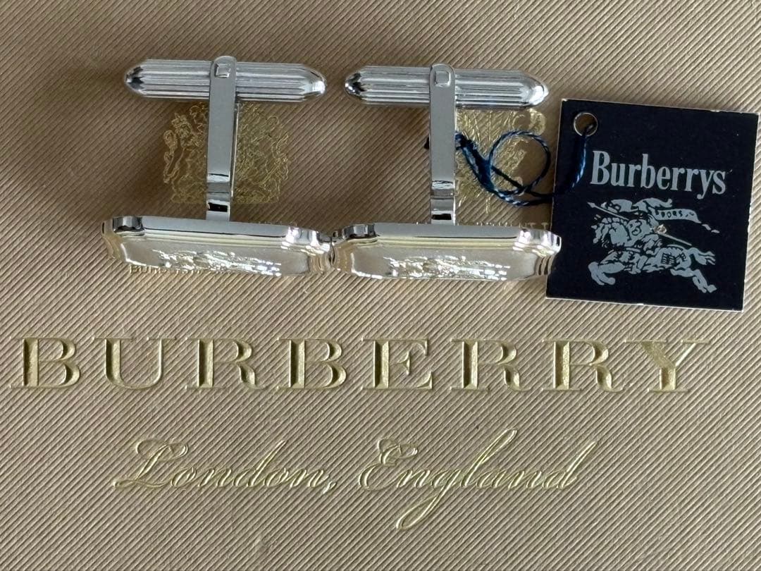 A・K⭐️美品 未使用 Burberrysスターリングシルバー製カフリンクス