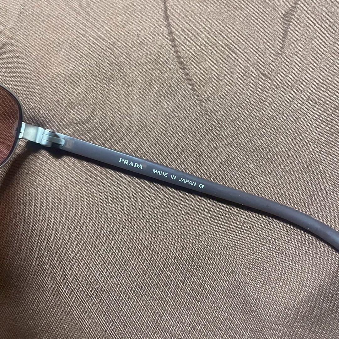 PRADA サングラス SPR56E
