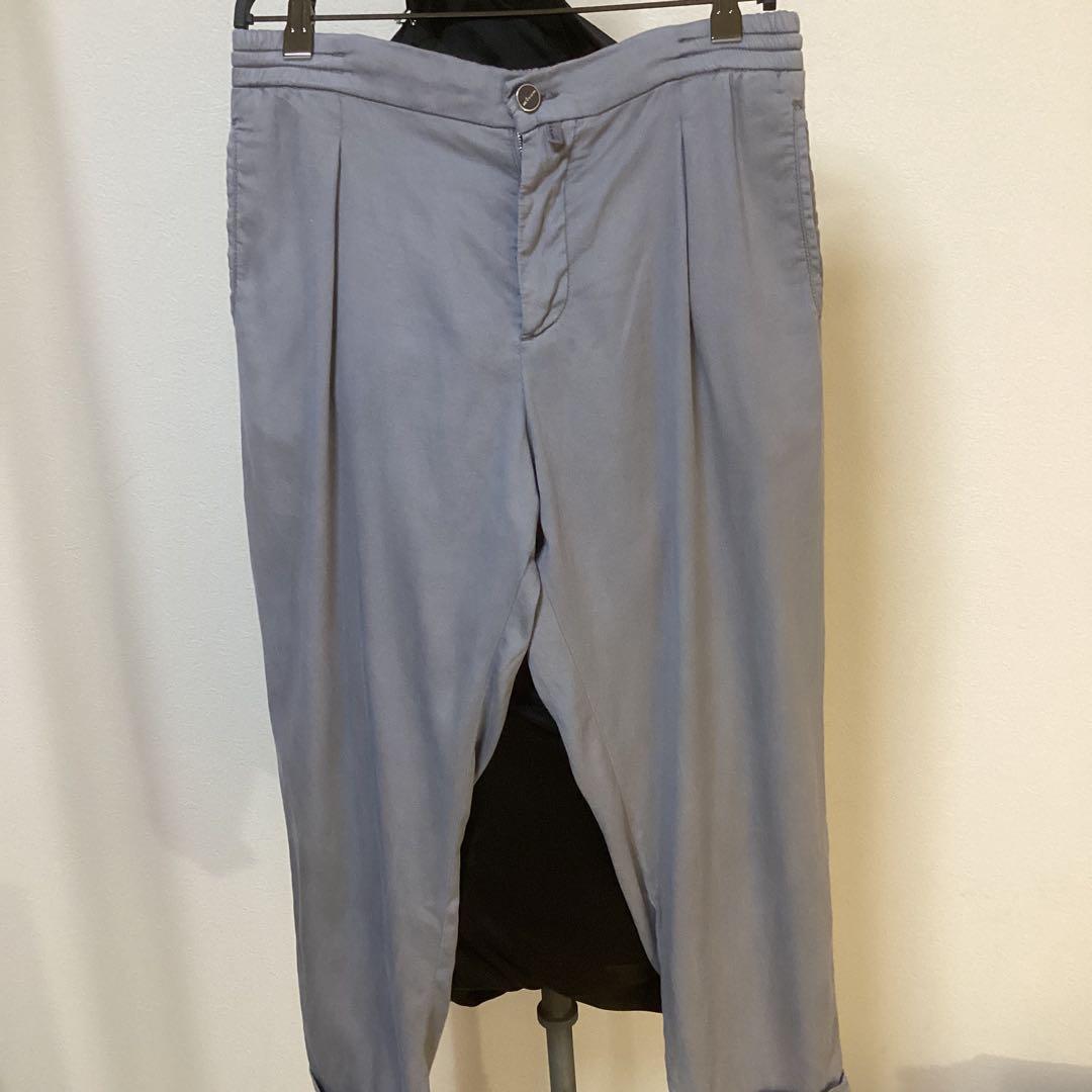 Kiton キートンうすグレー　メンズイージーパンツ