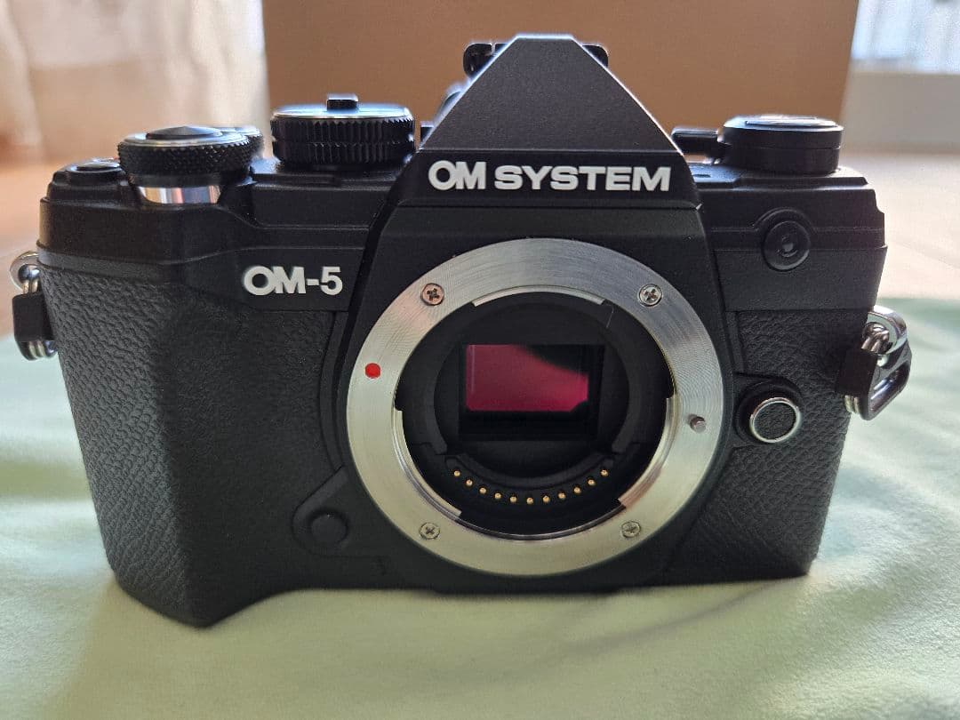 OM SYSTEM OM-5 ミラーレス一眼カメラ