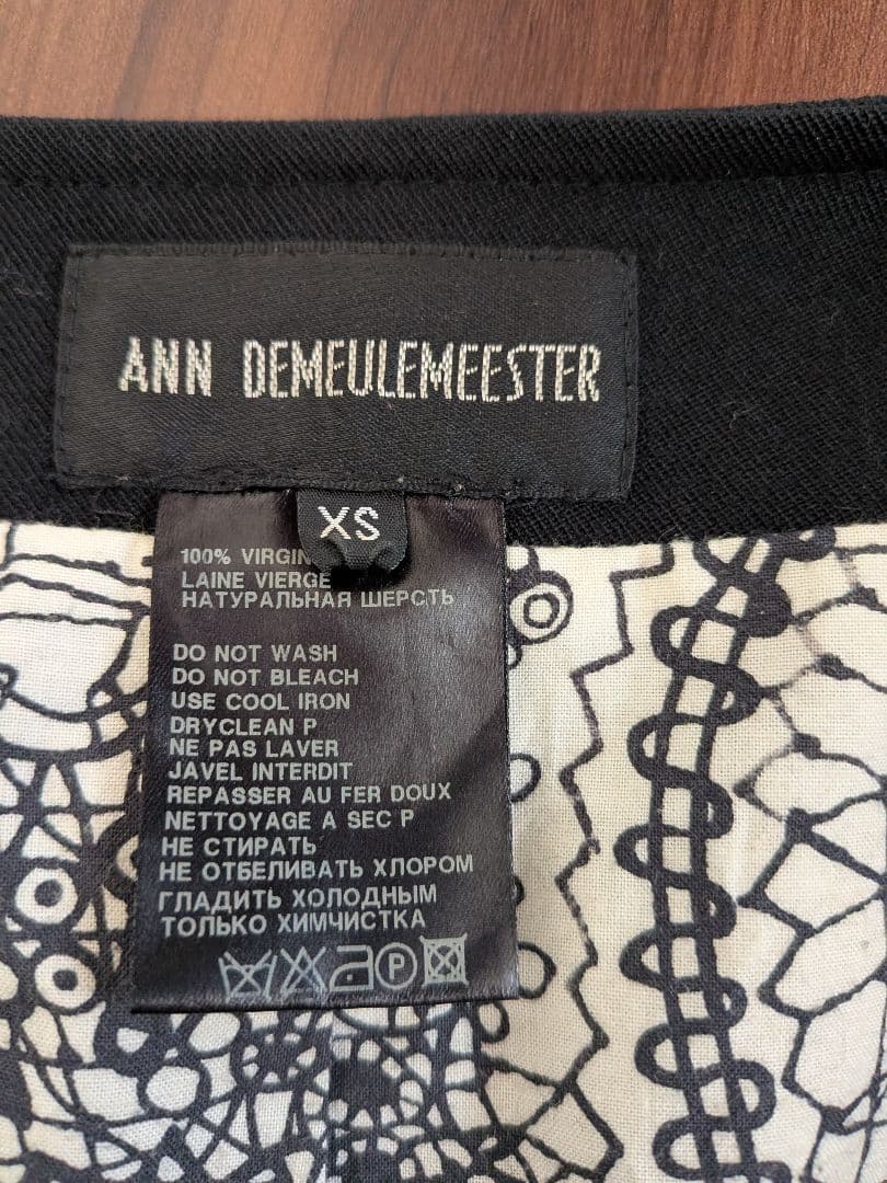 ANM DEMEULEMEESTER 2006AWジレベスト 黒 XS