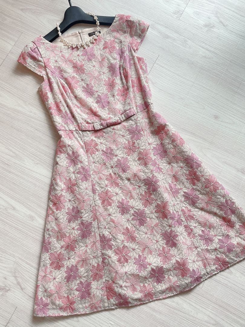 TOCCA トッカ ワンピース ピンク 花柄 刺繍